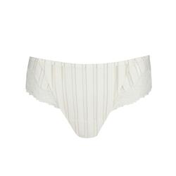 Twist by Prima Donna String